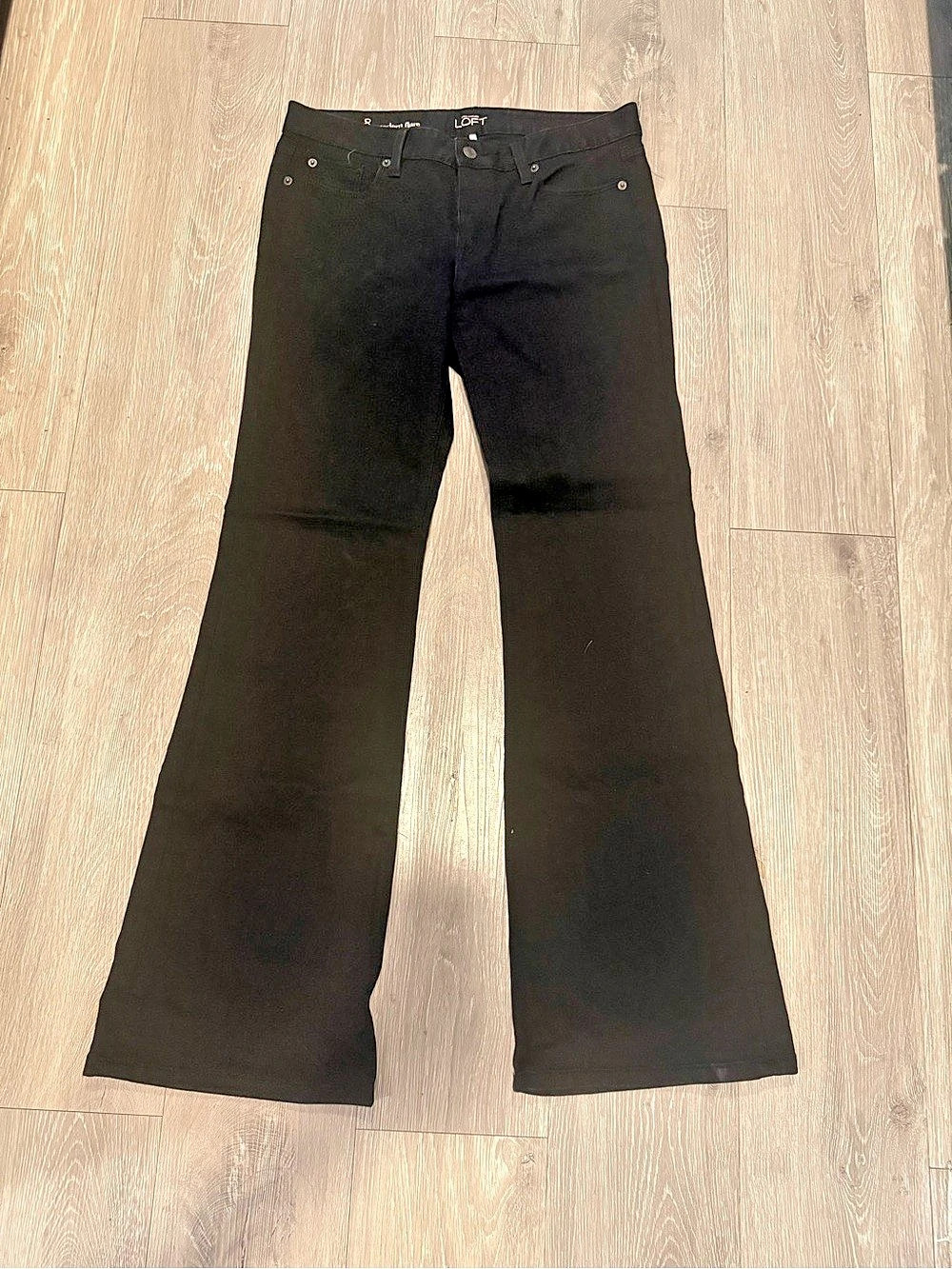 LOFT modern flare Black Flare Jeans Size 8 Like New